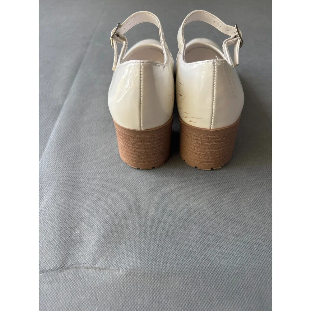 Soda Boxer-2 Girls Fashion Shoes Sz 5 Ivory Leather Adjustable Strap Block Heel